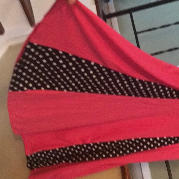 Bright pink retro-style pinup dress w/polka dots! - Picture 3 of 3